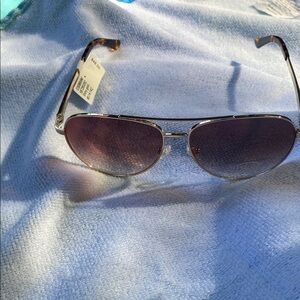 Oscar de la Renta Gold Brown Aviator Glasses